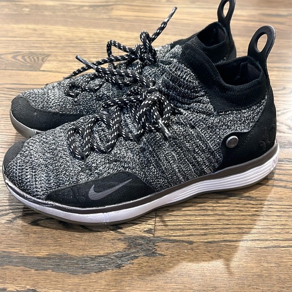 Basketball shoes KD Kevin Durant - Picture 1 of 3